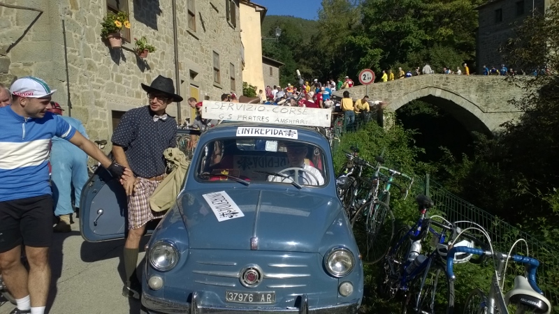 Het retro wielerevent Intrepida in Anghiari (Toscane)