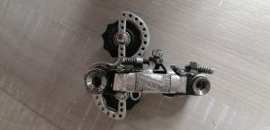 Zeus derailleur