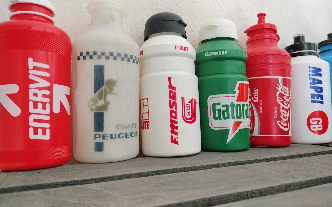 Verzamelaars van vintage racefiets bidons